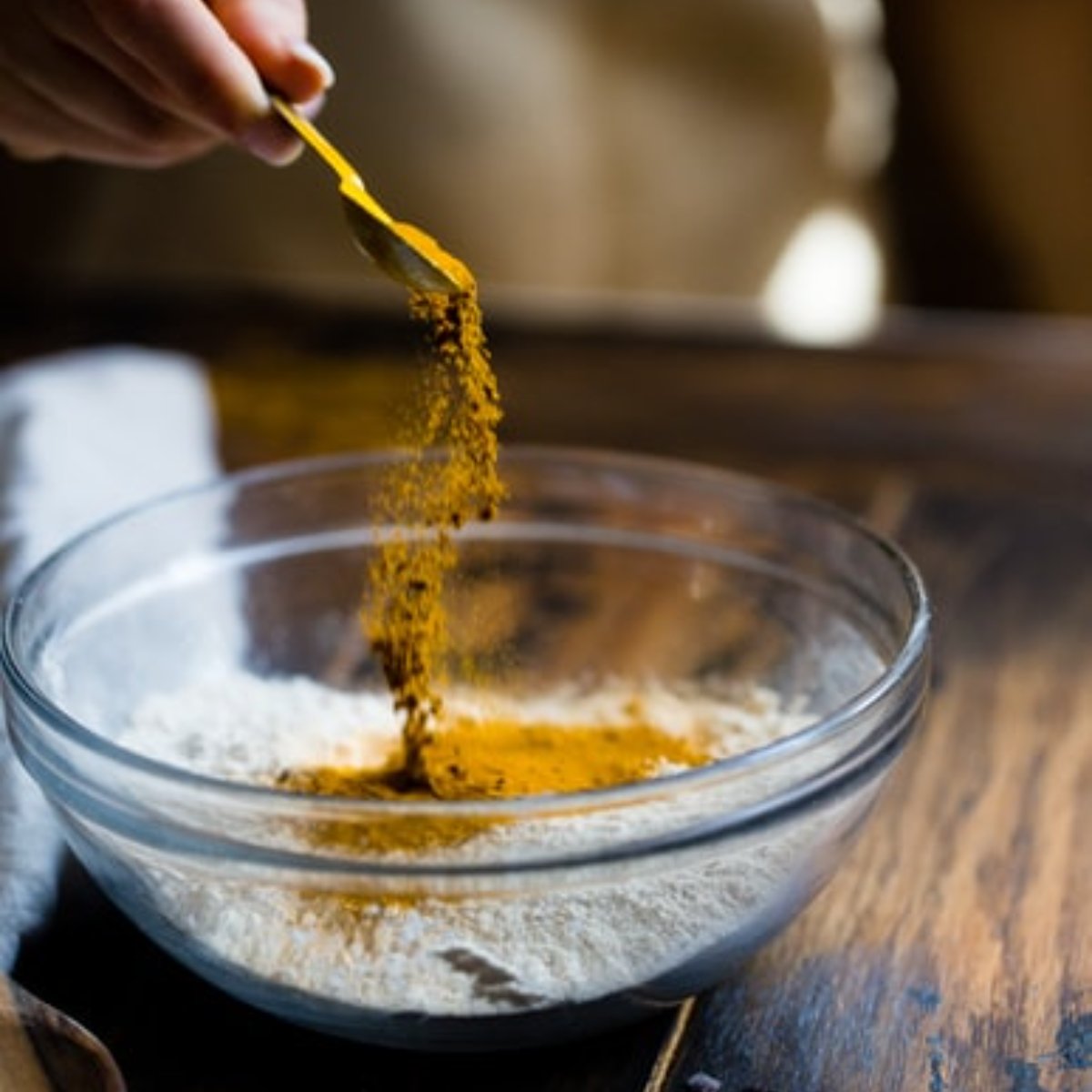 RobertCns's tweet photo. What are your favorite fall recipes to feel your best? We love adding turmeric for a splash of orange color and an immune boost. #Health https://t.co/pXVDdghkM2