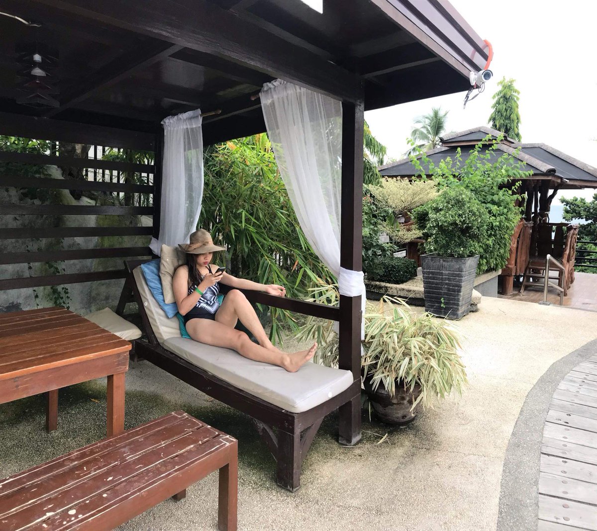 kshyll's tweet photo. So, gireplyan naka karun kring? https://t.co/nA0zmV6hvj