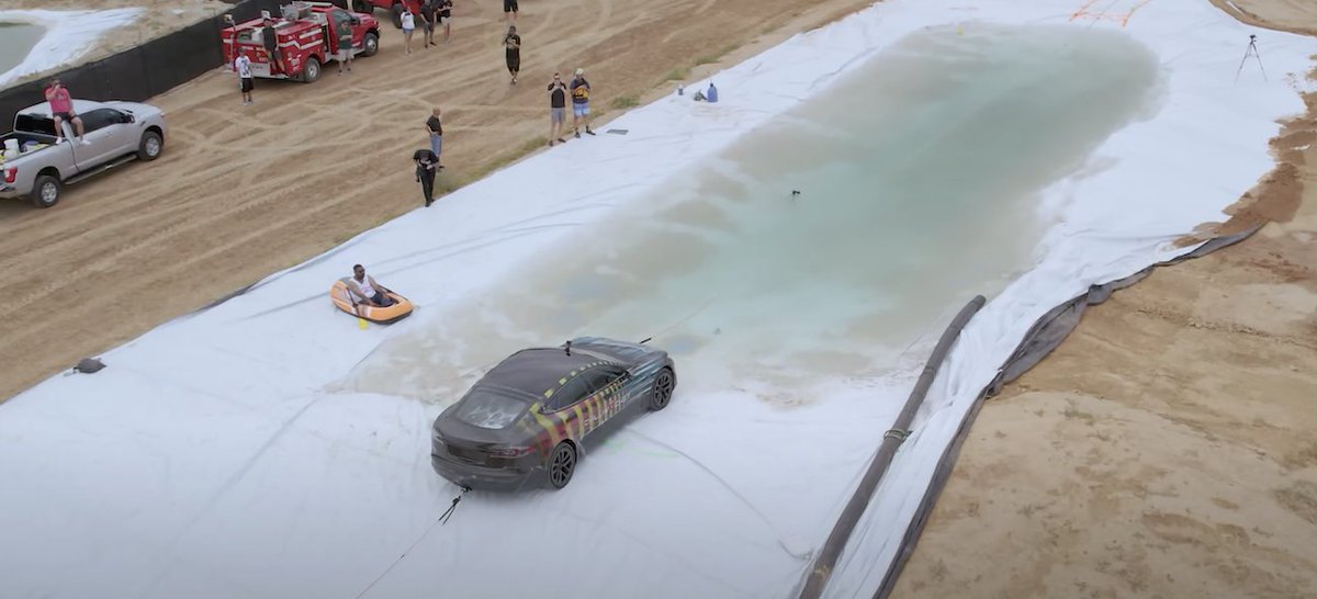 The Tesla Model S Plaid is the fastest production car ever made. On land, it can accelerate from 0–60 mph in less than 2 seconds. But what about underwater? snip.ly/cv62kp

#innovation #technology #evcharging #electricvehicles #evnews #ev #electriccars #toronto #yyz