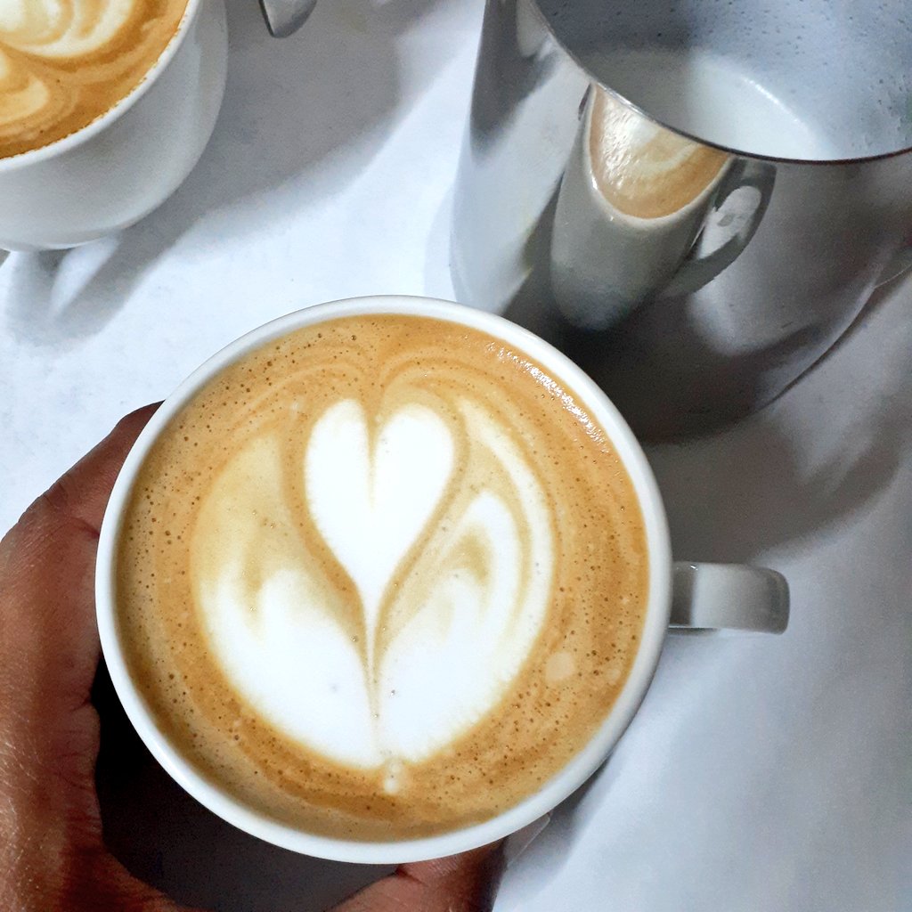 m_dambha's tweet photo. Enjoying the last bit of free time.
40km cycle ☑️
4km run ☑️
Coffee ☑️
Grateful for all the blessings, Alhamdullilah.
#brickworkout #cycle #run #coffee #monday #potchefstroom #SouthAfrica https://t.co/thiEYuL7I8