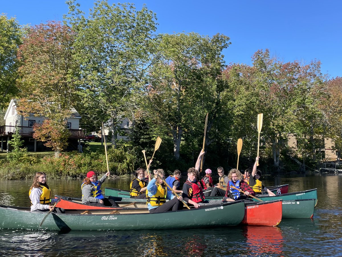 A perfect day on the Mersey River for these grade 8s! Thank you <a href="/MiltonCanoeClub/">Milton Canoe & Camera Club</a> for this opportunity! <a href="/JillLeuschner/">Jill Leuschner</a> Mr Stewart and I had a great day with these lucky lucky <a href="/SQMSwildcats/">SQMS</a> #getoutside <a href="/taphens/">taphens</a> @paddlecanada