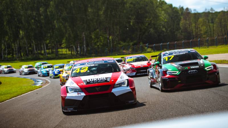 смп рскг 2022. гонки рскг. ярис кольцевые гонки. рскг 2022 казань. кольцевая гонка.