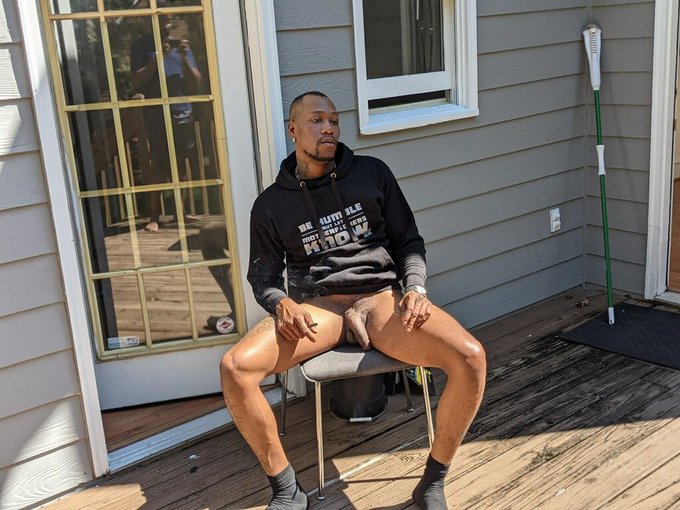 match a few blunts? What&rsquo;s good 😊 https://t.co/lbO3K5LBzx<a href="/tag/happyhumpday"class="tags"><span>#happyhumpday</span></a><a href="/tag/feet"class="tags"><span>#feet</span></a><a href="/tag/ass"class="tags"><span>#ass</span></a><a href="/tag/bigolbooty"class="tags"><span>#bigolbooty</span></a><a href="/tag/assandf"class="tags"><span>#assandf</span></a>