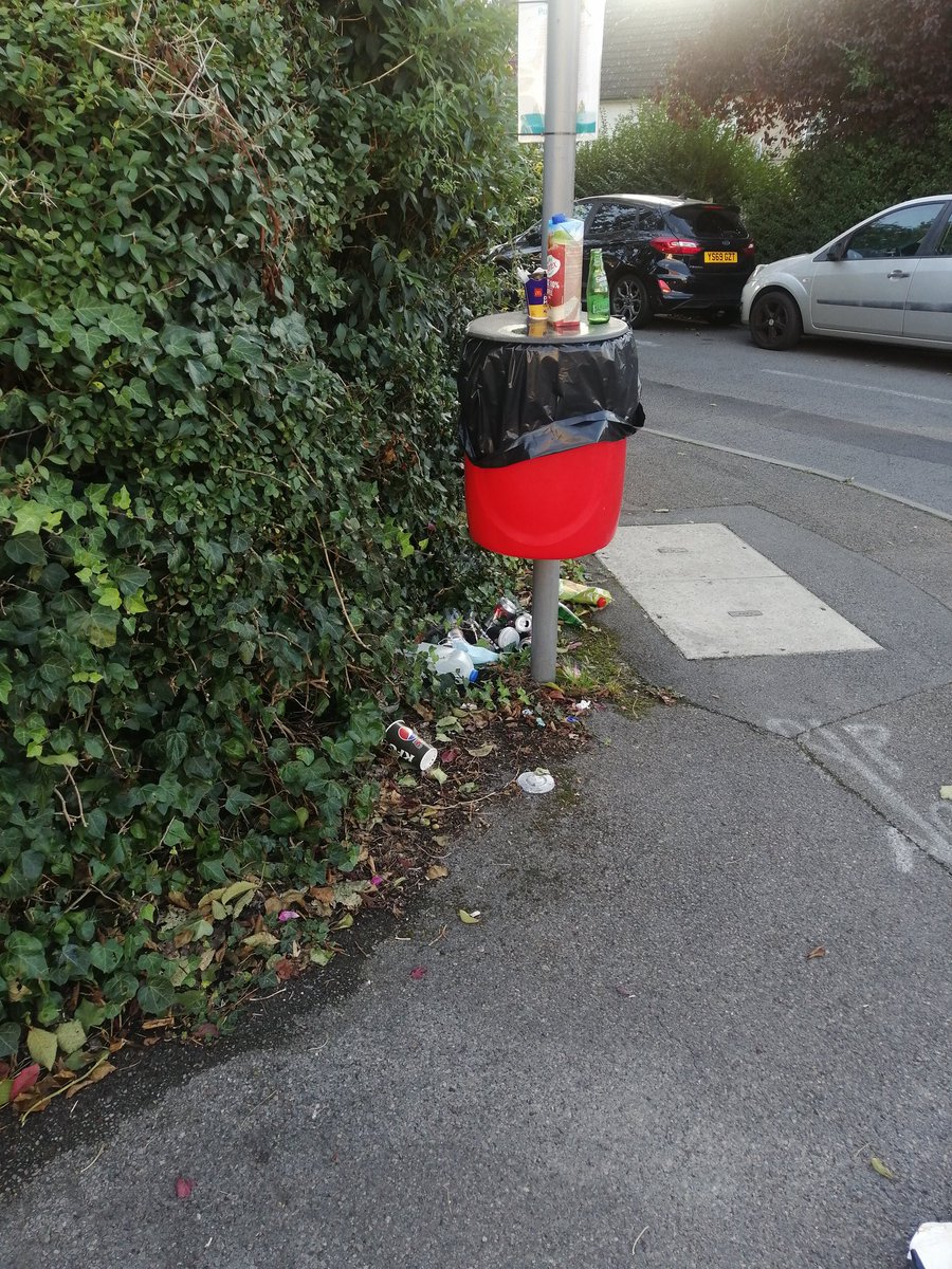 johnholland713's tweet photo. @Hillingdon can this dog poo bin be removed, it has been fitted at the corner of my property, people are using it as a rubbish bin and when it overflows the rubbish ends up In my garden. It is situated on the corner of Minet Drive and Hunters Grove. https://t.co/XH9UapI6cI