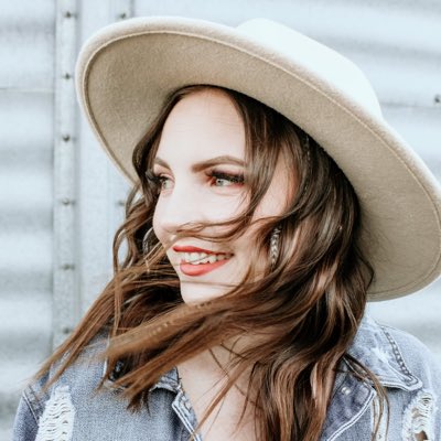 baileystarr18's tweet photo. #NewProfilePic https://t.co/9lny6EUg3G
