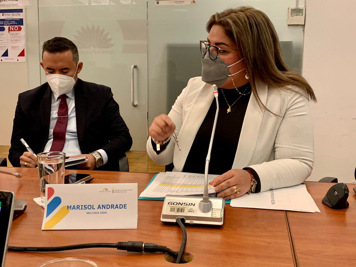 FiscalizacionAN's tweet photo. @VillaFernando_ preguntó a @MarisolAndradeH sobre el drenaje de dinero desde #Recorsa a otras offshore en #Panamá como #InaInvestment creada por el hno. de @Lenin, Edwin Moreno. Andrade dijo que ahora sí #Ecuador podrá acceder a información de carácter internacional. https://t.co/7dc0BznTzI