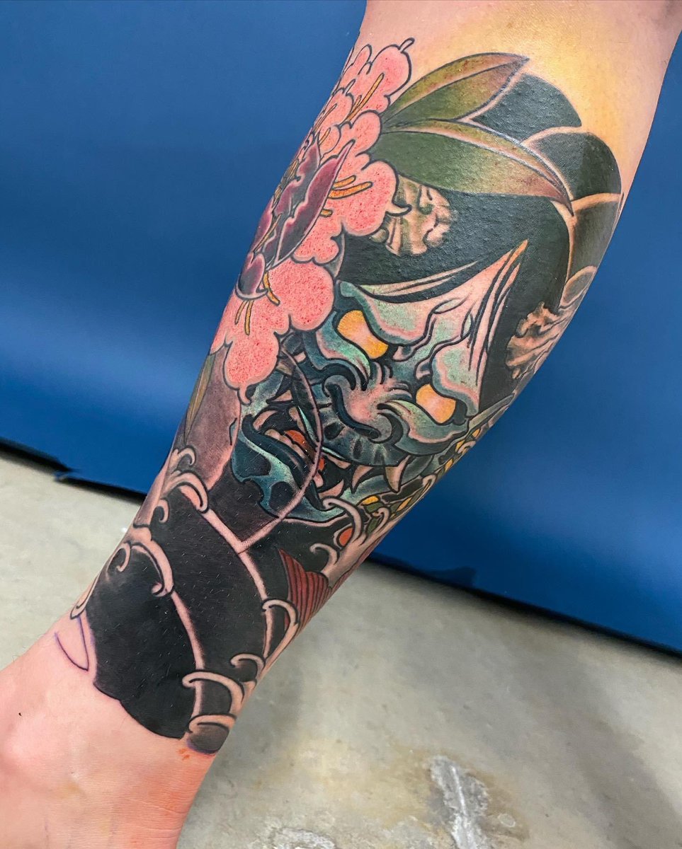 8clevercadaver3's tweet photo. Super koi sock I did awhile back.
.
.
#koifishtattoo #koi #hannyatattoo #japanesetattoo #irezumi #irezumitattoo #tattoo #tattooartist #dentontx #dentontattoos #texastattoos #texas https://t.co/itbl7l42V3