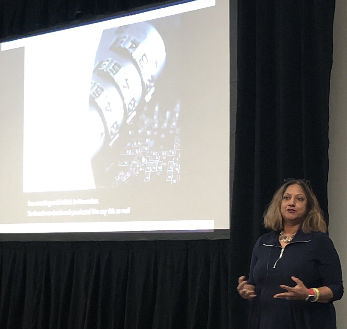 geekygirldawn's tweet image. Watching @nithyaruff talk about OSPOs, innovation, and strategy at #OSSummit #ospocon