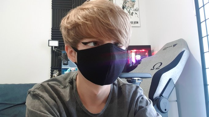 dumb boyo with two working brain cells what he thinking about? 🥴 https://t.co/G7js0qyGoW