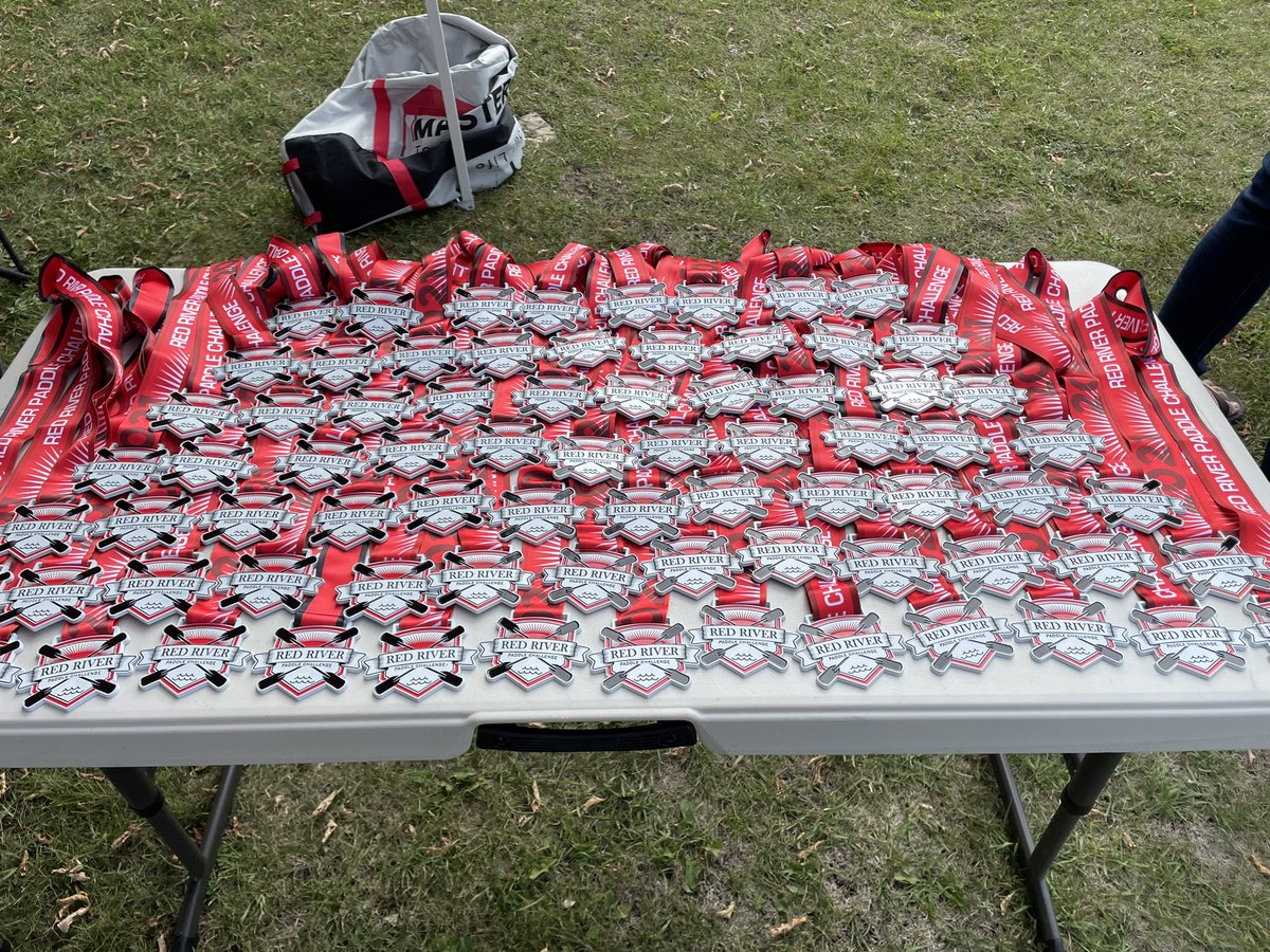 SoapBoxStanding's tweet image. #MedalMonday #redriver #paddlechallenge these babies were given out Saturday