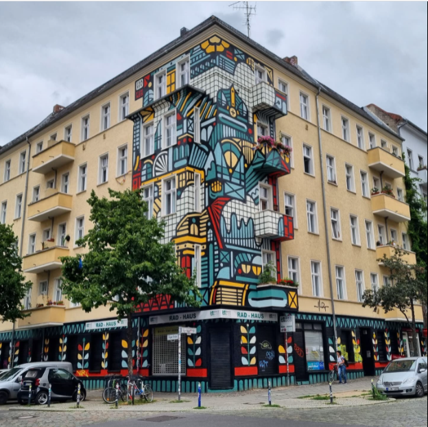 carl_huges's tweet photo. por Isakov.
#wow #mural #housemural #streetart #streetartberlin #berlin #berlinstreetart #isakov 
- y Friedrichshain. https://t.co/bP6mrd0YI9