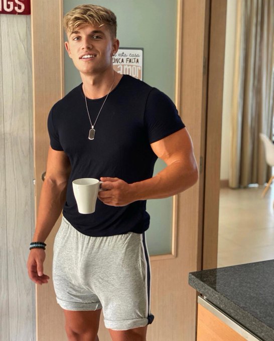 Do you drink your coffee with milk? 😜 @privatecassidy https://t.co/axarws47FP<a class="tags" target="_blank" title="On Twitter" href="/?out=eyJ0eXAiOiJKV1QiLCJhbGciOiJIUzUxMiJ9.eyJpYXQiOjE3MTgyODUzNDksImlzcyI6InR3cG9ybnN0YXJzLmNvbSIsIm5iZiI6MTcxODI4NTM0OSwiZXhwIjoxNzQ5ODIxMzQ5LCJyZWRpcmVjdF91cmwiOiJodHRwczovL3R3aXR0ZXIuY29tL3ByaXZhdGVjYXNzaWR5In0.vHBSiEMLbYC_Sjl6LnqwWq_546efmtO4UudH4MB-7Fhzypei9mHOrzRSsniSkCFS2qwYPyliwLPAf8V4A4yy3w">@privatecassidy</a>