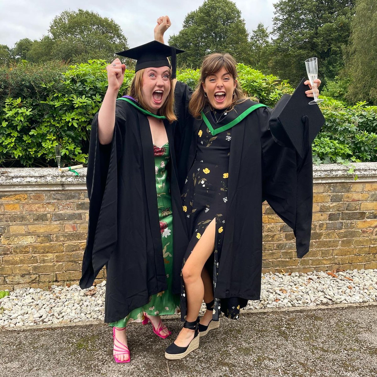 Graduation 🌿 
Thank you Bruford, thank you to my family and thank you to all of the wonderful people I have shared these past years with, it’s been super 🌼