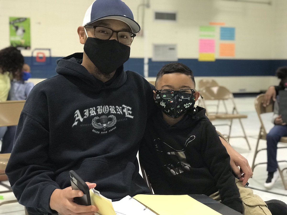 SpringdaleMacon's tweet photo. Student Led Conferences are this week at Springdale! #LeaderInMe #BibbVIP #8Habits #SpringdaLEADS #SpringdaleStrong #MaconLEADers https://t.co/6qignFdDcv