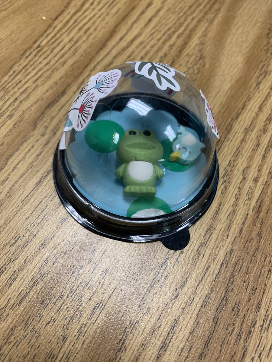 rpsbaconbits's tweet photo. Desk pet update…pets and habitats have been acquired! Now to earn (and keep) Responsibility Points for more #deskpetaccessories :) #rpscrestwood #crwgrade4 https://t.co/ShDLT8GVxh