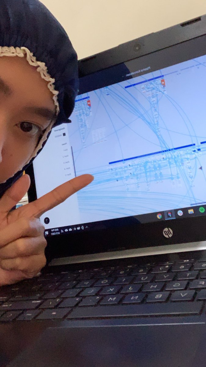 radeeex's tweet photo. Me at 2 a.m https://t.co/qXFxFWnqaS