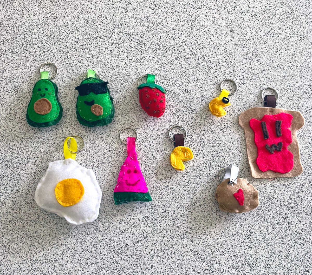 DHSFifeHomeEc's tweet image. Some great food themed keyrings by 2P13. We’ve been revisiting our textile skills from S1 🍓🍞🥑🍳🍉#design #creativity #textileskills #handsewing