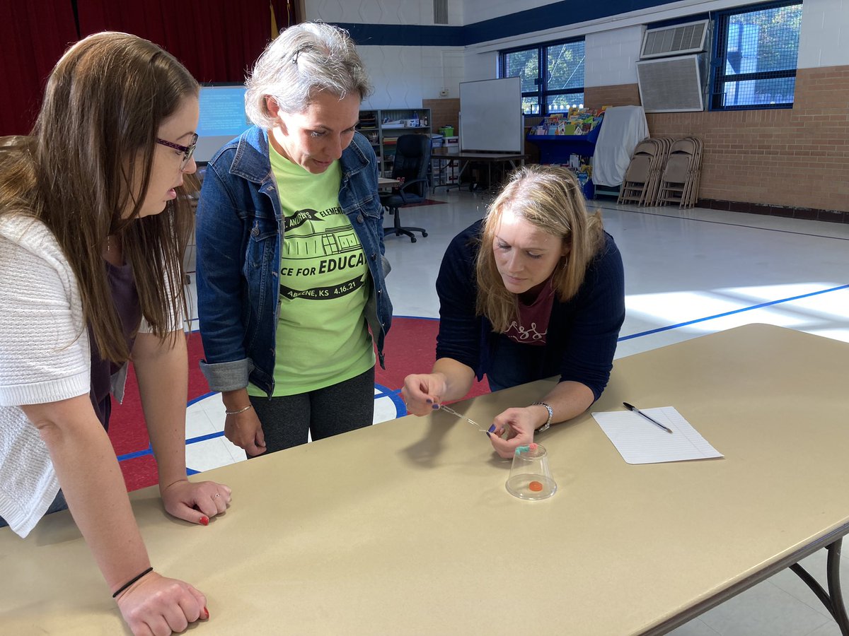 pkrausSHESC's tweet photo. A fun morning with lots of STEM activities with the great staff at St. Andrew’s Elementary in Abilene. @SmokyHillEd #SHESCstem https://t.co/ENuzCIUJdi