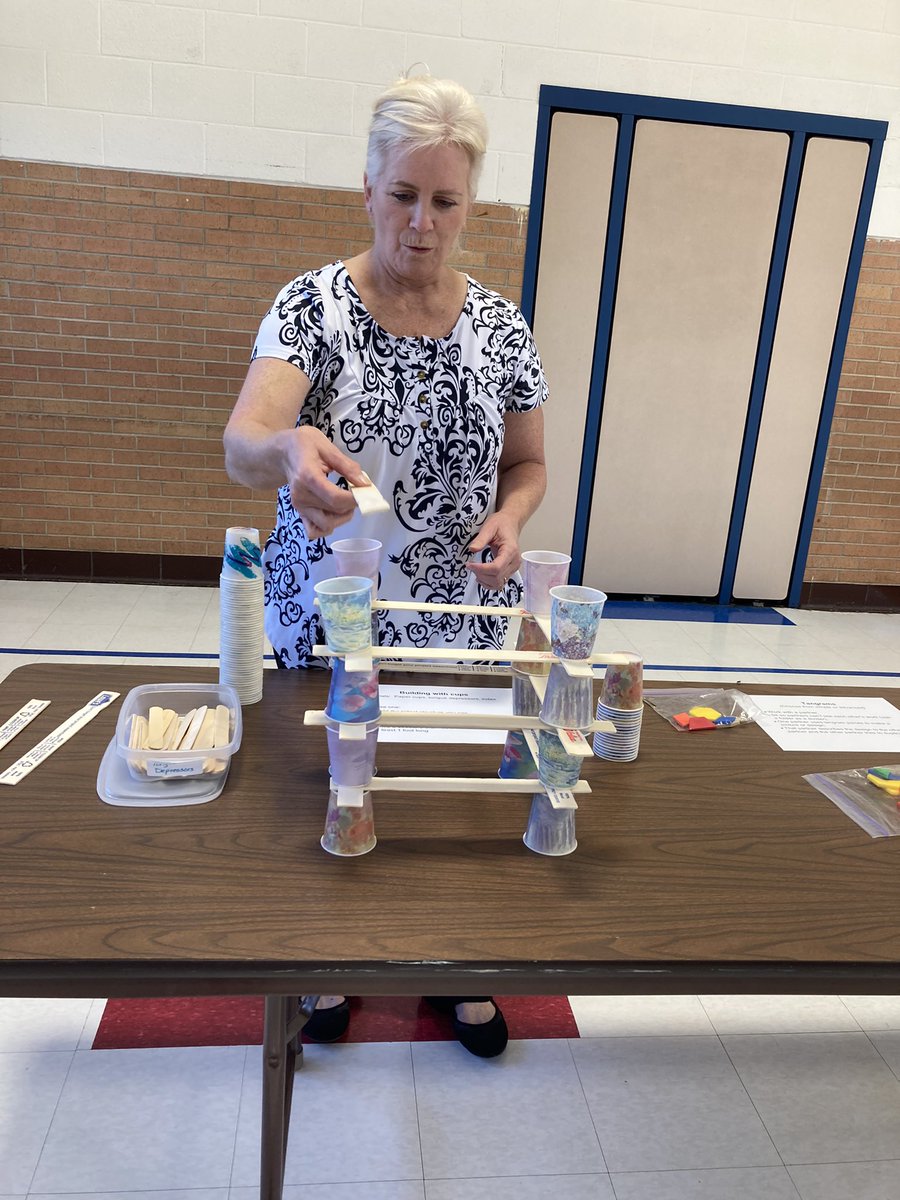 pkrausSHESC's tweet photo. A fun morning with lots of STEM activities with the great staff at St. Andrew’s Elementary in Abilene. @SmokyHillEd #SHESCstem https://t.co/ENuzCIUJdi
