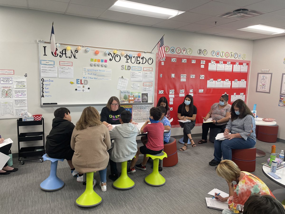 ChristieElem's tweet photo. 3rd Guided Math Labsite in action! #ChristieConnects #labsite #math https://t.co/nZlxR9AAq7