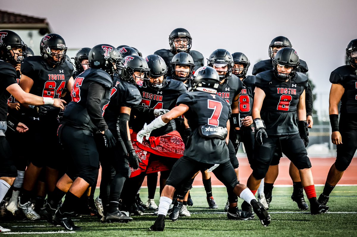 young_domo7's tweet photo. Victory Lap 🥇 #7ENGENDARY https://t.co/ugDyTgE7cW