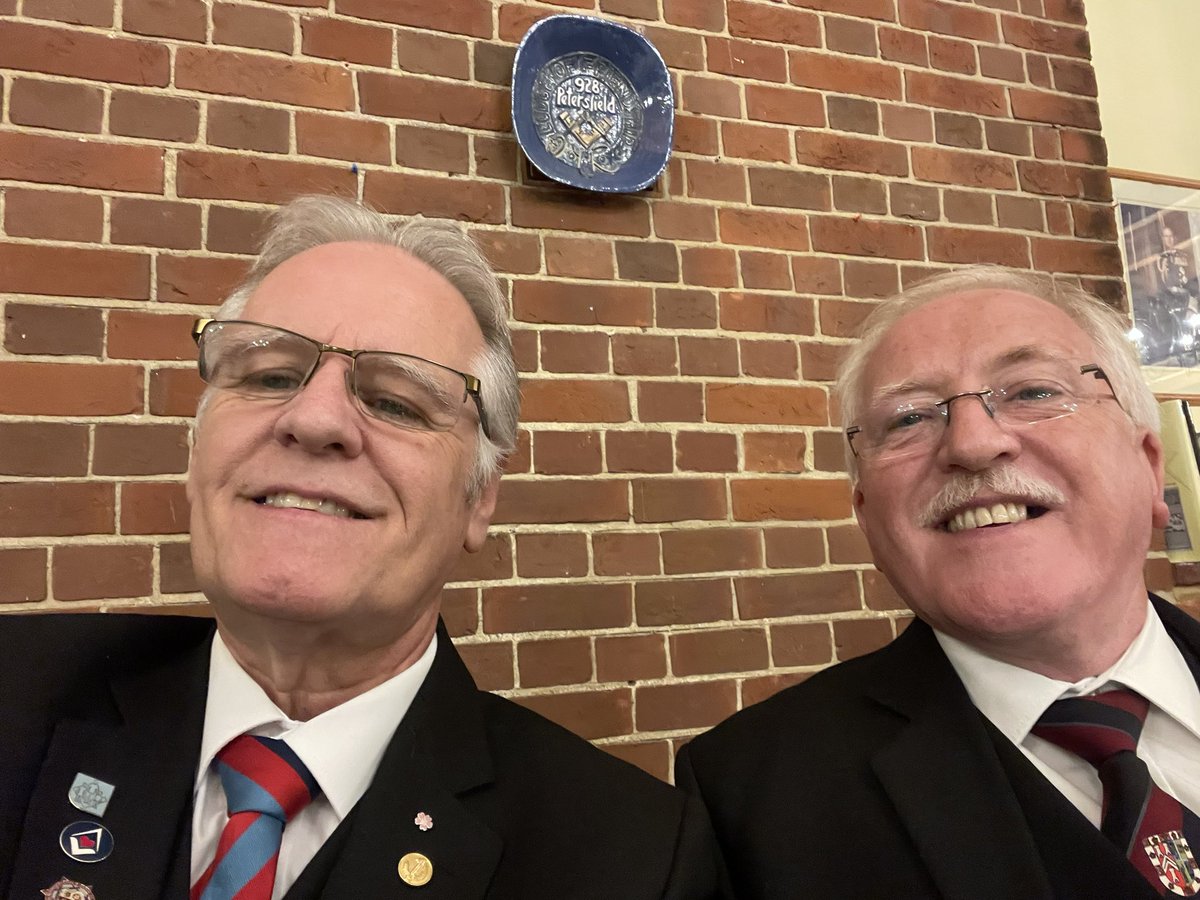 2 very dodgy characters on the top table at East Hants Masters Lodge. As usual, a warm welcome by all the brethren.