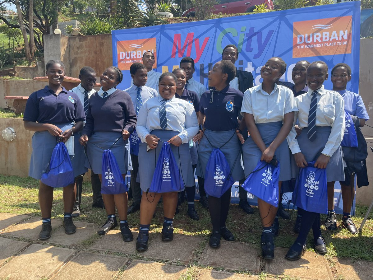 ProjectEnza's tweet image. Today joining the rest of the world @ezwenilodge with @dbntourism @coastalcollege1 &amp;amp; Mbheki Secondary to celebrate #WorldTourismDay2021.
#MyCityMyHeritage #WTD2021 #enza🤚🏽 #tourismforinclusivegrowth #buildingbackbetter