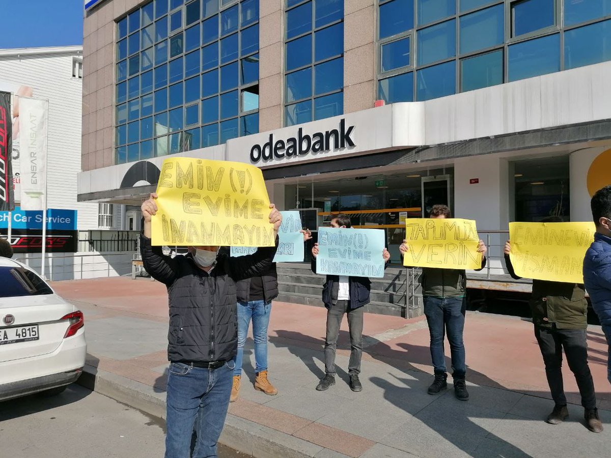 ataullahersoy's tweet photo. Eminevim mağdur etmeye devem ediyor.
Buna dur demek için bir twitt de siz atın.
#EminevimSkandalı davam ediyor. https://t.co/bsr04p1nad