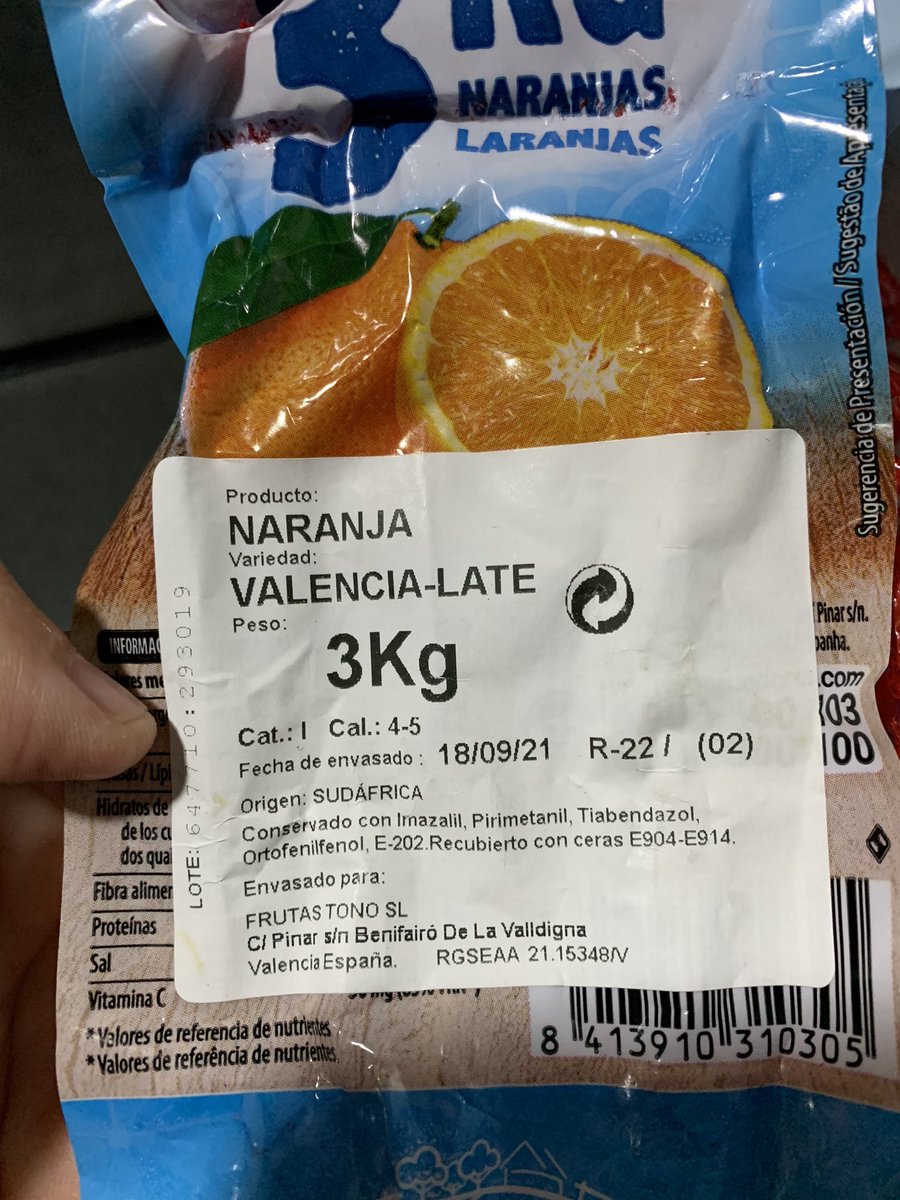Palopil's tweet photo. Las naranjas de zumo del Mercadona… 😡 https://t.co/56bBdDXbqF