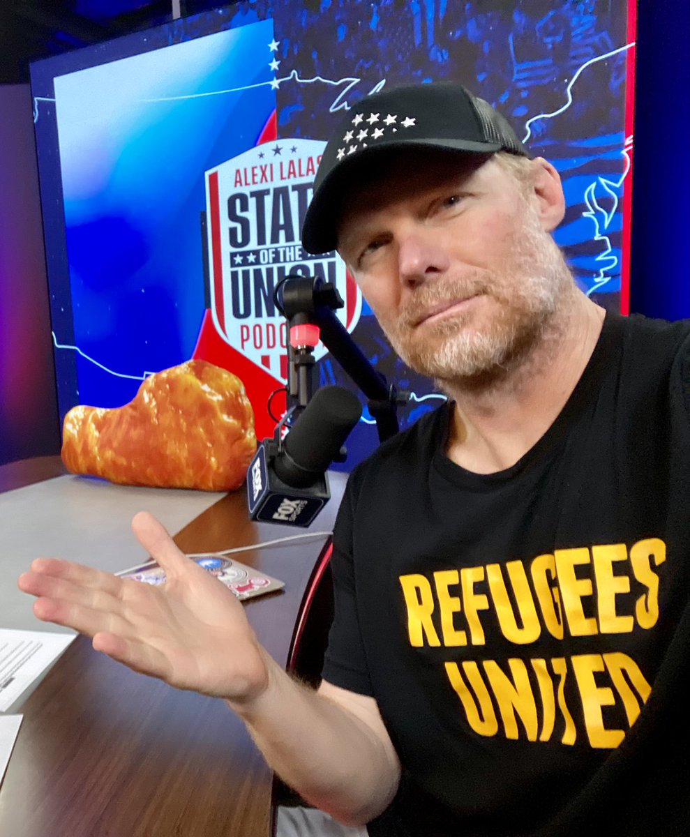 Wrapping up a new State of the Union pod. Talking youth development, MLS,  Lasso, Europe, Dest, refs, WC misses, USWNT bullies, Azteca, live wings &amp; more! Out Tuesday. 🇺🇸⚽️