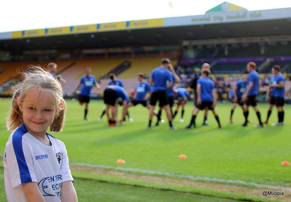 DOESN'T SEEM: Like 4 years ago today, I said goodbye to <a href="/fakenhamtownfc/">Fakenham Town FC</a> after 15 years of voluntary service..🤔
But apparently it is.. 
With this, my most favourite memory of them all!!
#OnceAGhostAlwaysAGhost
#UpTheGhosts