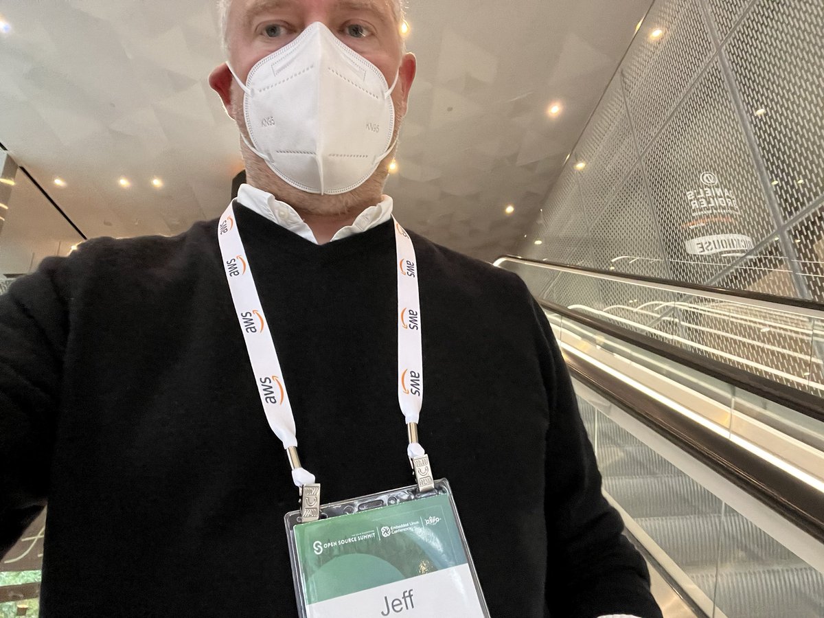 jeffwilcox's tweet image. In person conferences feel strange. #ospocon