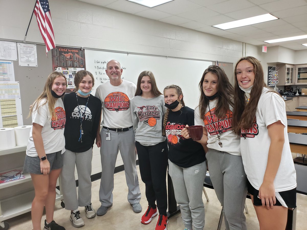 ladymustangbas1's tweet photo. Dress like a teacher (coach) day, including the practice plan and the cup of coffee! https://t.co/3ZlovhZkp8