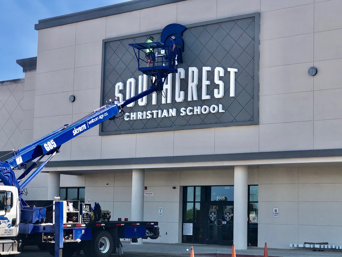 New signage on our new building! Exciting things are happening on the SCS Secondary Campus! It's a great time to be a WARRIOR! #southcreststrong #scswarriors #warriorpride