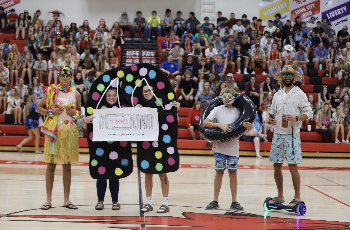 WestDubStuCo's tweet photo. Day one of Homecoming Week started off with a bang! It was a huge success thanks to everyone who dressed up! Here is a picture of today’s winners for the Beach Day. Tomorrow’s theme is TV show/ Movie Characters we hope to see everyone dress up! https://t.co/E0SfylTuKA