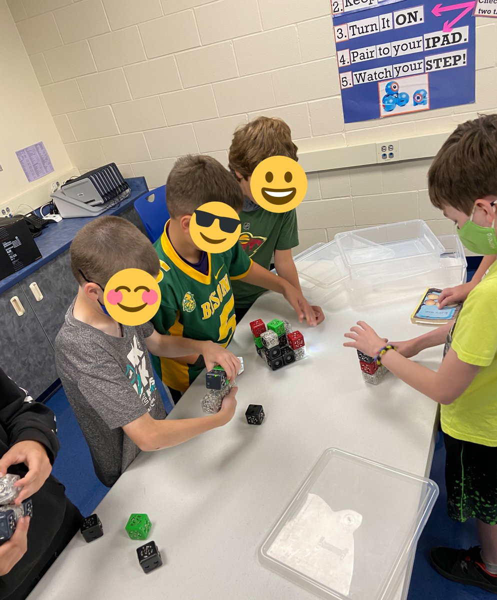kerrycanfield's tweet photo. Feels great to be back in the Innovation Lab! Lots of creating and sharing happening this week at @BayviewONE10 https://t.co/GKdSlOQtVB