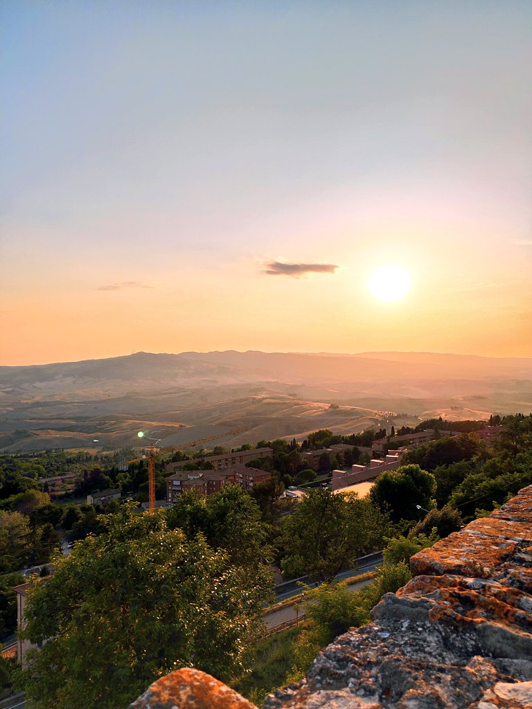 atimelessflow's tweet photo. Quei giorni felici passeggiando in Toscana https://t.co/8cWUVO6cou