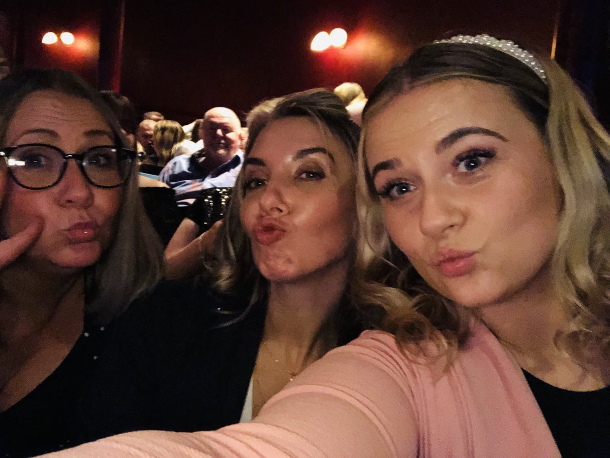 hailey30's tweet photo. #smaglasgow https://t.co/JsDN7WBj16