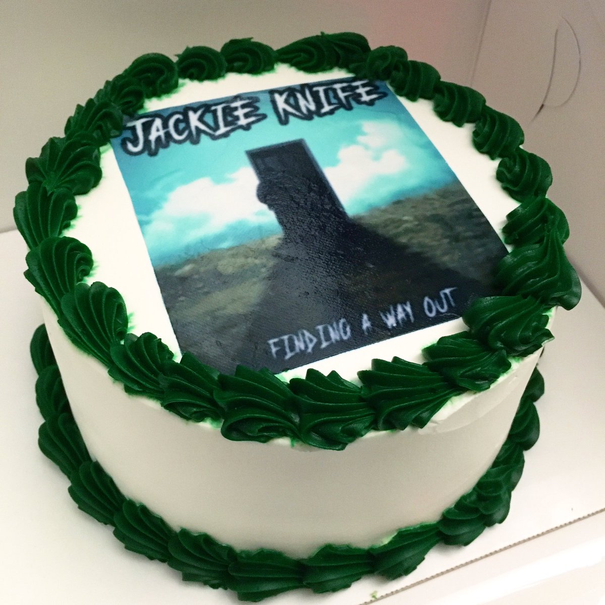 <a href="/addisonvb/">Addison Pollock</a> got me the sickest cake for the release of Finding A Way Out!
👻
She’s the best 🖤