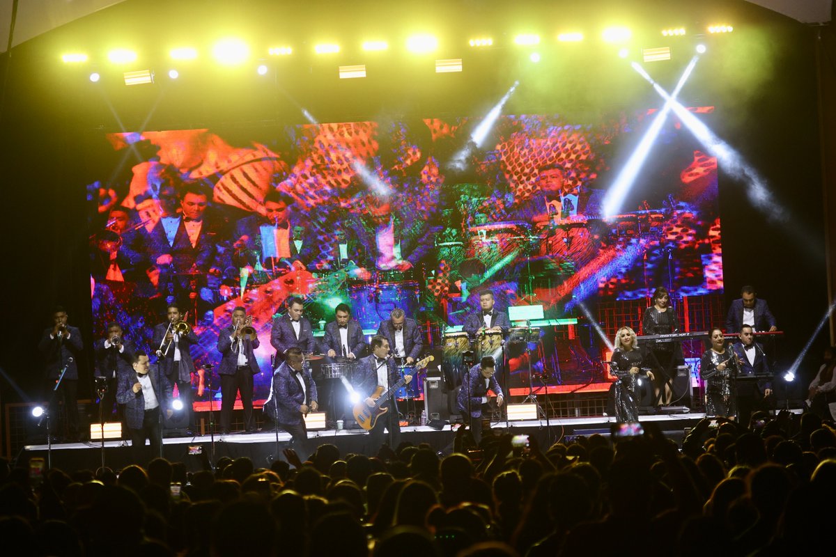 somoconcerts's tweet photo. Gracias @angelesazulesmx 💙

📸 @Pochouno https://t.co/JZdNee8xNo