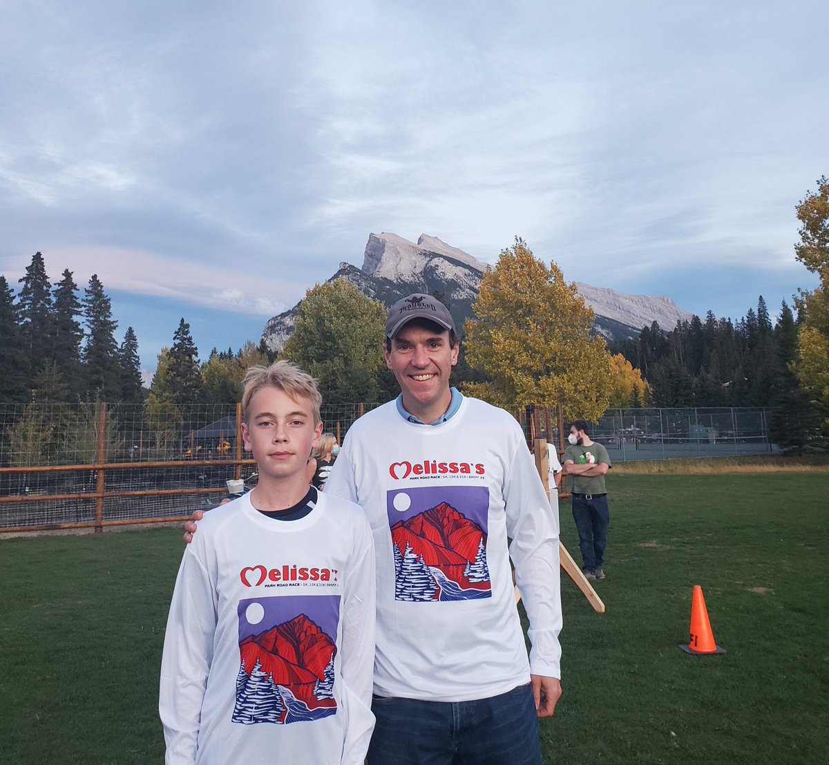 BanffHalf's tweet photo. Double Dipping!

Congratulations to Kevin and son Oliver who just completed the Melissa’s Park Road Race in beautiful Banff National Park 🙌 🙌

Who else did the Double?! 
#banffmarathon 
#melissasroadrace https://t.co/3YyxXIWgvm