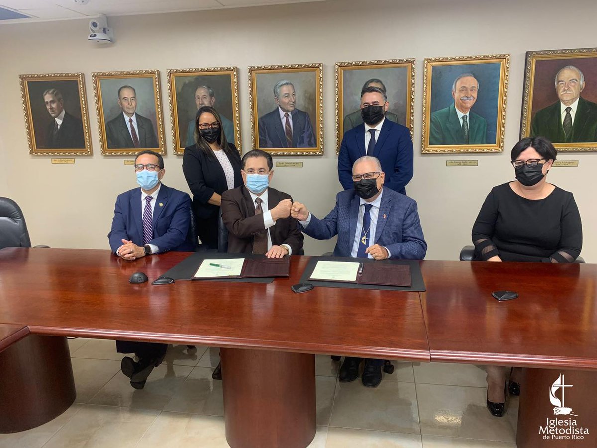 IMetodistaPR's tweet photo. La @IMetodistaPR  y la @interocs  renuevan acuerdo colaborativo.
Damos gracias a Dios por estos lazos de hermandad en favor de nuestro pueblo. https://t.co/wu1FG09SlO