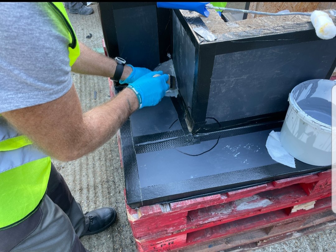 HollesleyBay's tweet photo. @HollesleyBay is Proud to see the first Sig liquid plastic flat roofing course delivered by GLA Group.’
#HollesleyBay #SIG #GLAGroup #Training #Skills https://t.co/yTa9KmkMt5