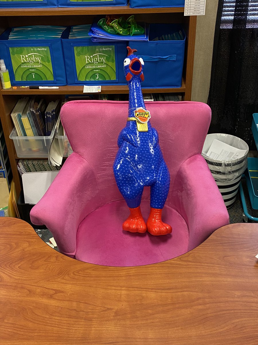 mrsngrayson's tweet photo. We had a fun visitor stop by our classroom today! He tried to teach math groups! #BigKahuana #fundraiser #mccluremarshals https://t.co/AGEZFNRsrN