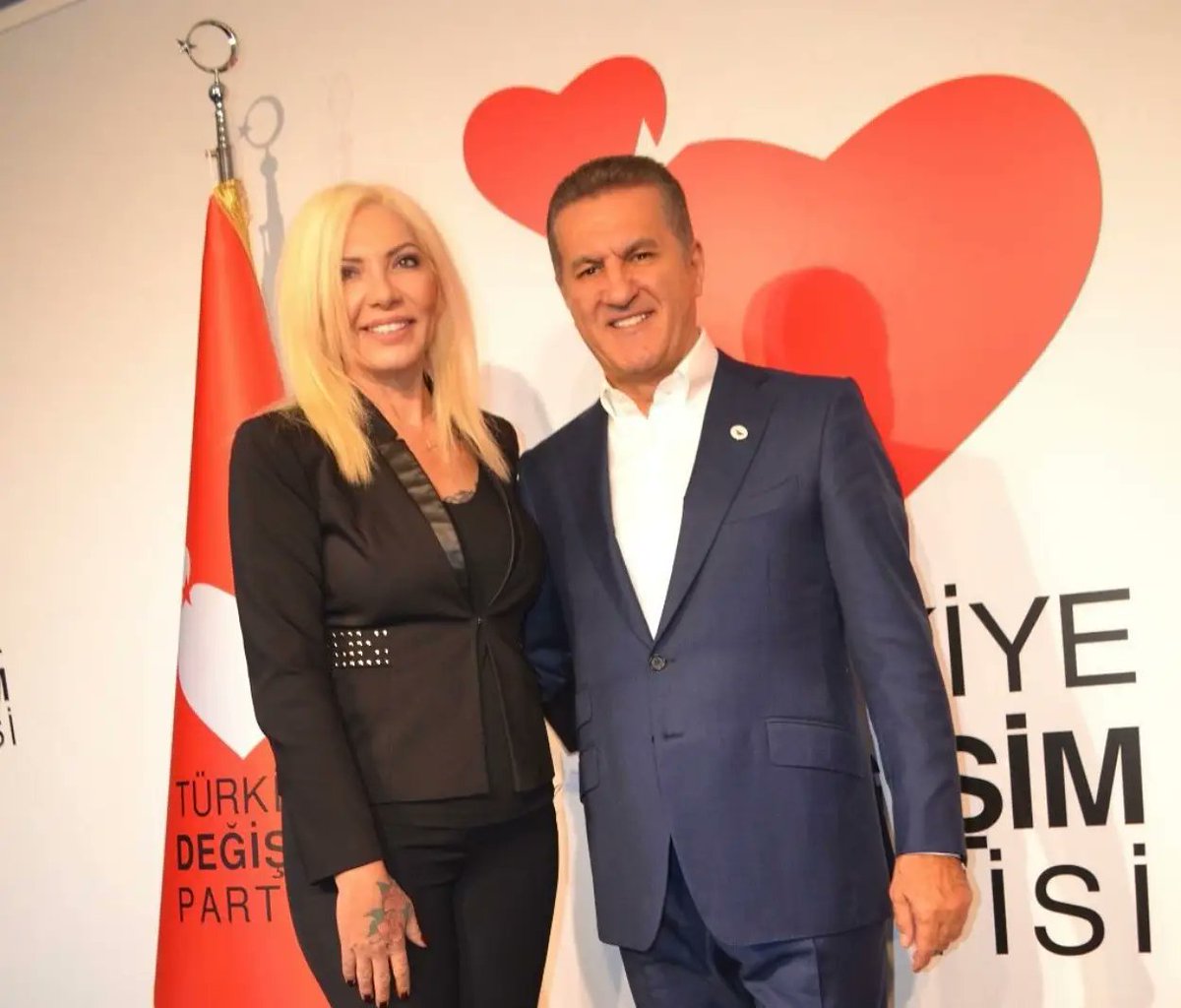 YOLUN YOLUMDUR...
ÖNCELİĞİM 
TÜRK OLUŞUM,
ATATÜRK'ÜM ,
VATANIM,
BAYRAĞIM ve
LAİK 
TÜRKİYE CUMHURİYETİ dir 
🇹🇷🇹🇷🇹🇷
#ATATÜRK
<a href="/M_Sarigul/">Mustafa Sarıgül</a> 
@yusuf_polat