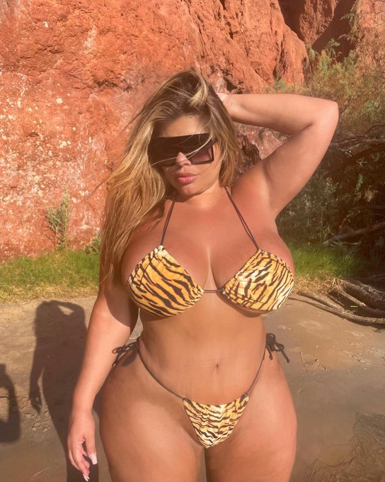 Watch shellraven's leaked NSFW photo on TwXstars