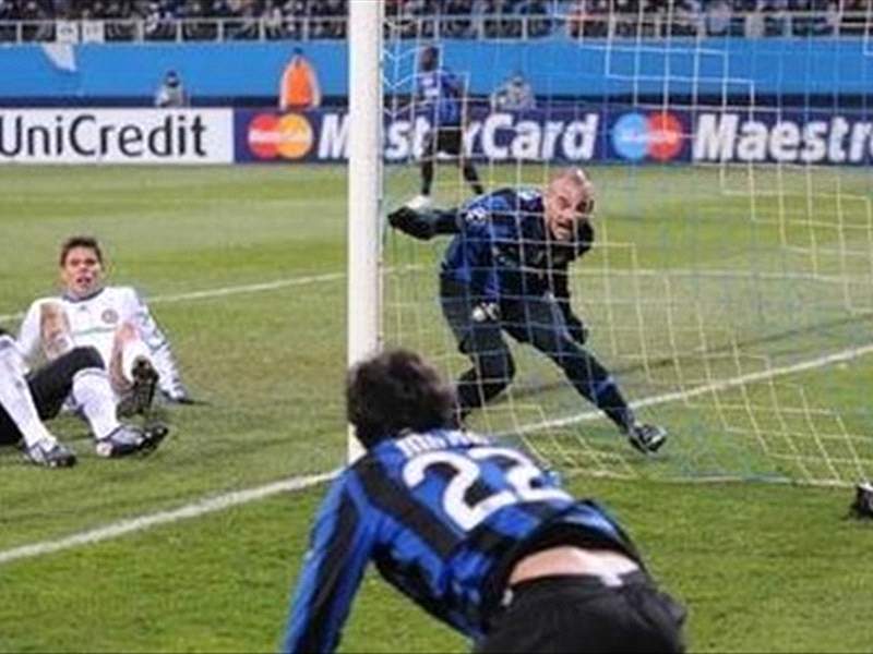 NonConoscoVG's tweet image. BUONANOTTE CAMPIONI D'ITALIA DA KIEV ✅⚫🔵

[Credits: @inter] 
#ChampionsLeague