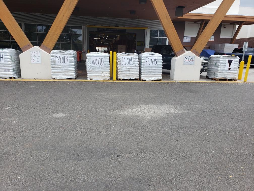Our garden DS John shouting out our pellets are here at 421! Great job John! @TomOrrPMD <a href="/mdlofnwhere/">Tammy Jo Baggett</a> <a href="/NagyAndrew/">Andrew Nagy</a> <a href="/THDChris_Walker/">THDChrisWalker</a> <a href="/LaSaundra_Holt/">LaSaundra Holt</a> <a href="/ChadKrausTHD/">Chad Kraus</a>
