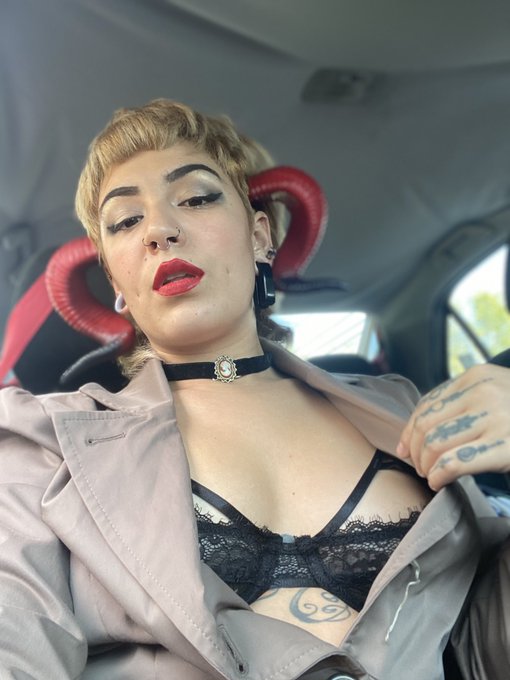 Demon baby   Horror shoots for the first time this spooky season. Always wanted to do this shit https://t<a href="/tag/newprofilepic"class="tags"><span>#newprofilepic</span></a>