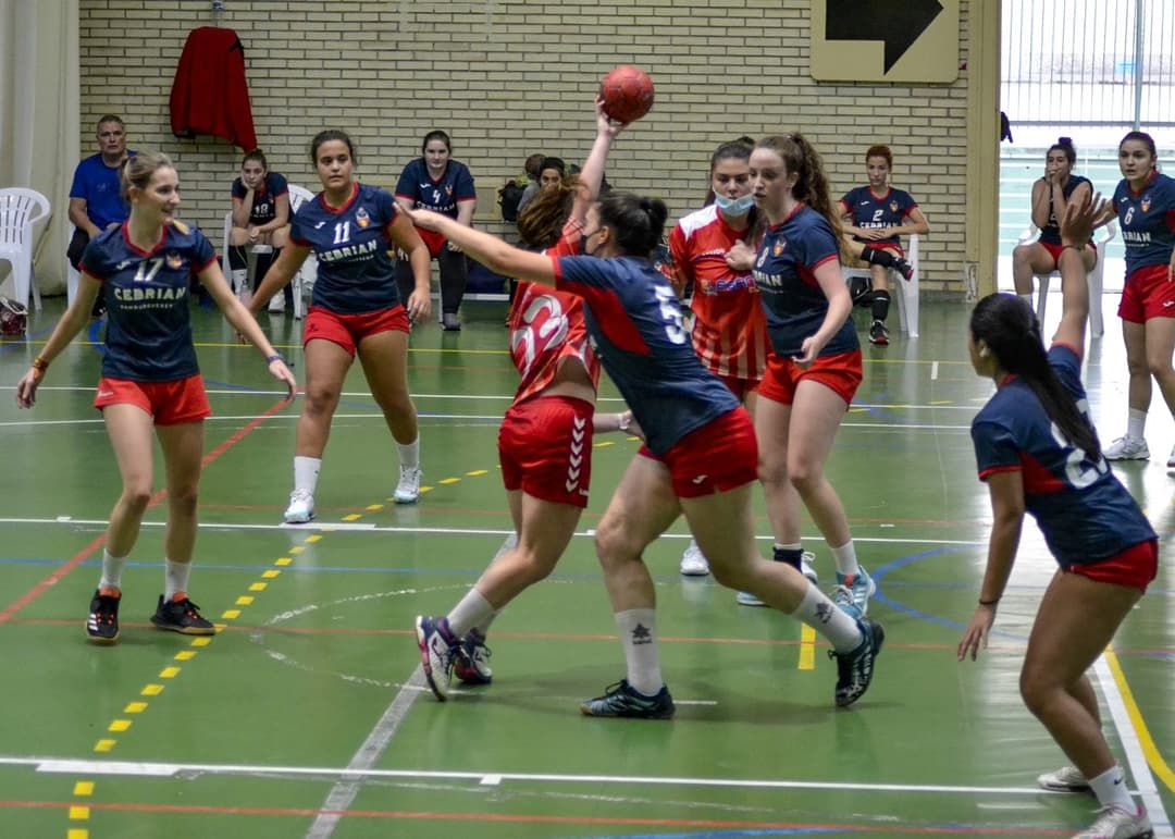 🤾🏽‍♀️📷Fotografías del partido amistoso 1.ª Nacional Femenino CEBRIAN ADEMAR frente al juvenil femenino de Agustinos.

 💪🏼🔴🔵

#Ademar #ALuchar